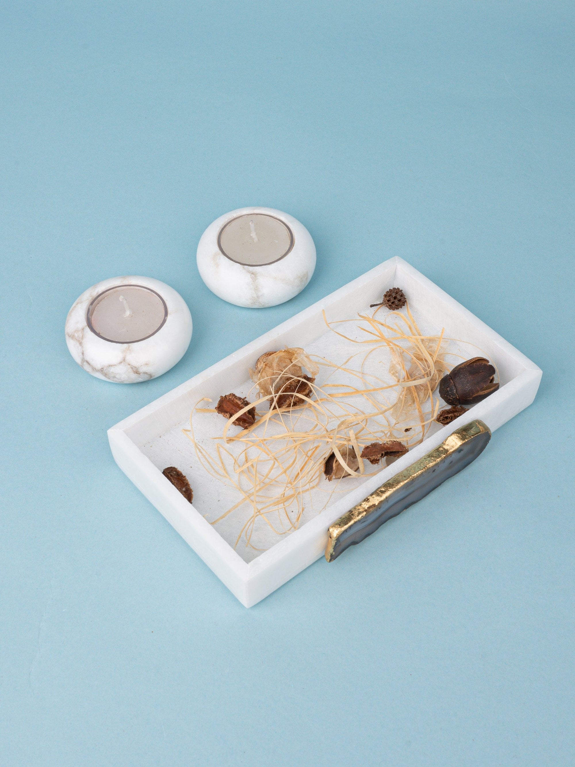 Set of 2 Round T Light Candle Holder on  a Rectangular Tray