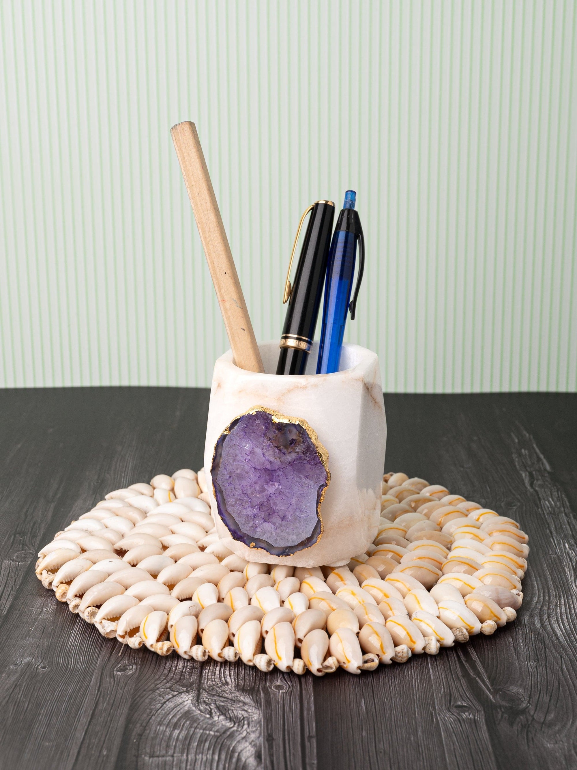 Diamond Cut Design Pen / Pencil Holder with Agate Stone Decoration