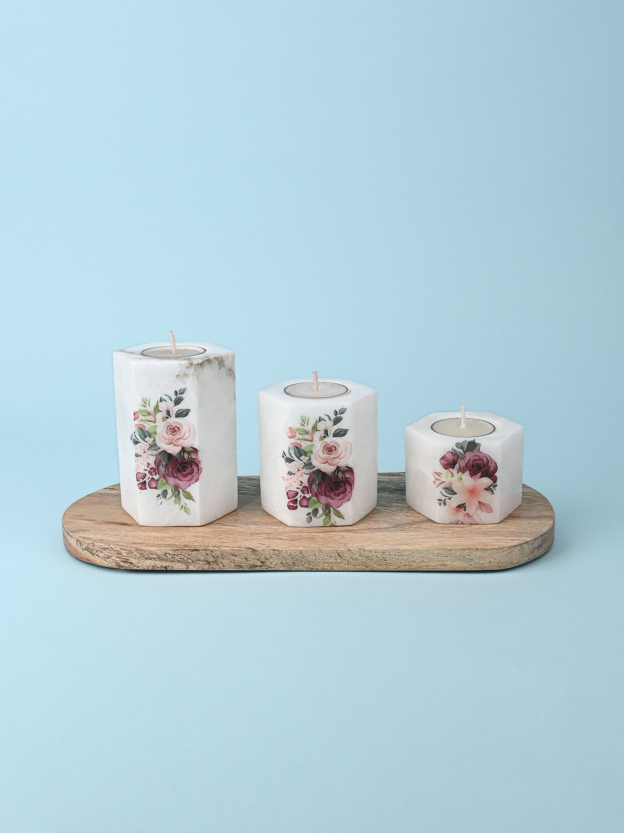 Set of 3 pcs Tea Light Candle Holder on a Wooden Plate - White Printed