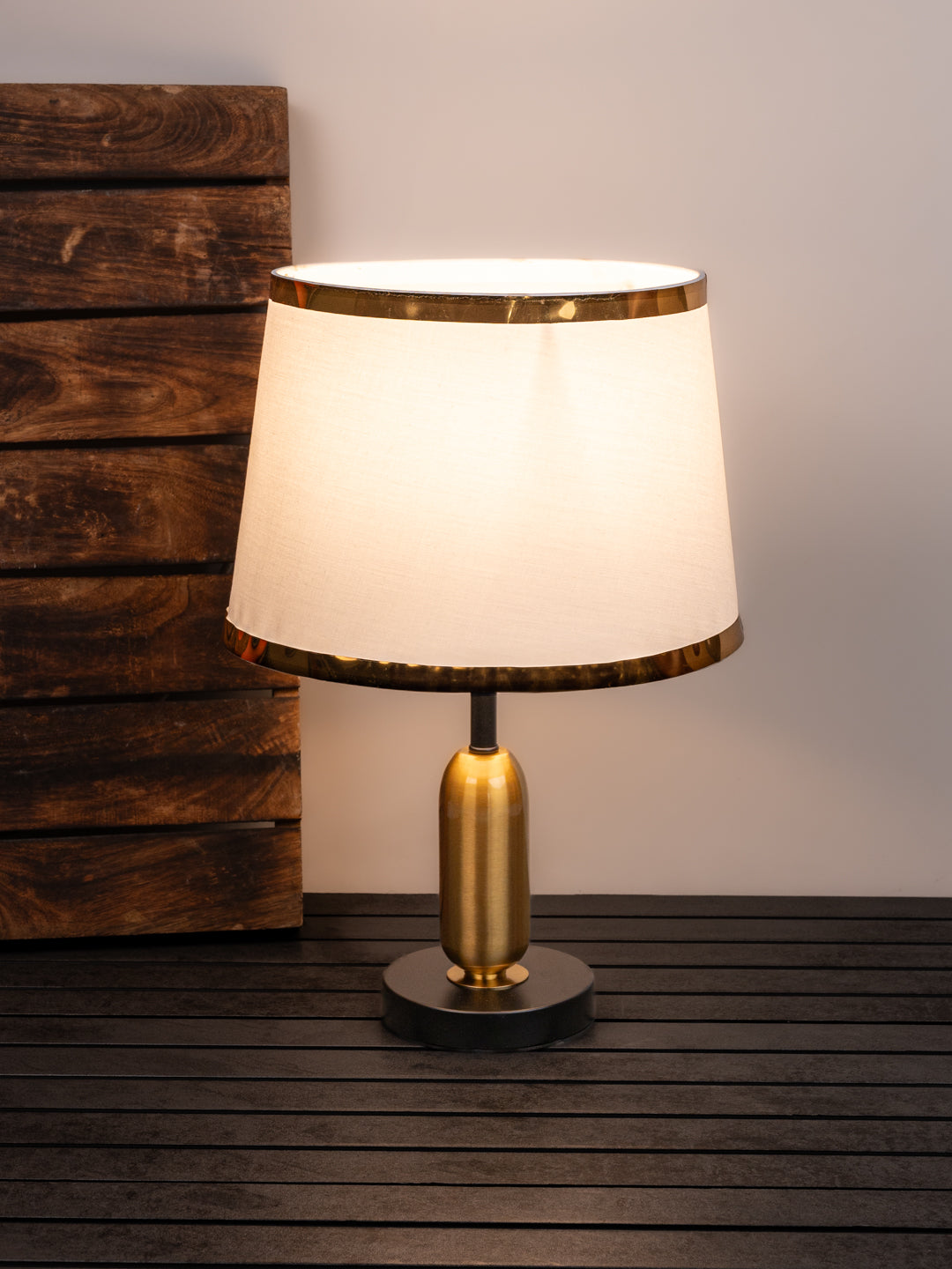 Compact design table lamp / bedside lamp with white shade and golden base