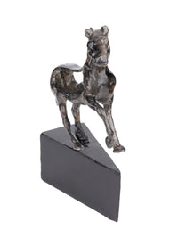 Sculpture name - THE ILLUSION OF CROSS - The Heritage Artifacts