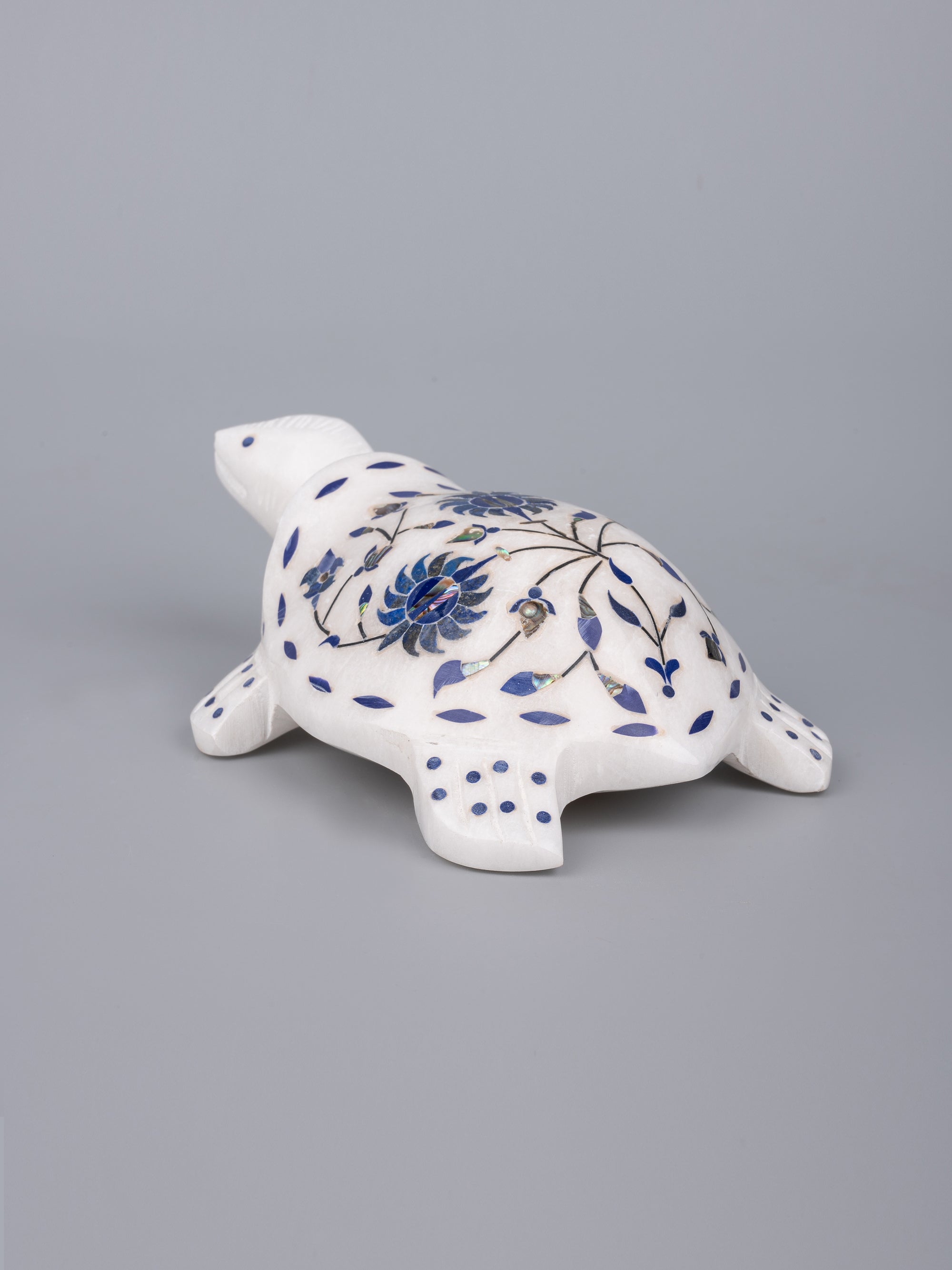 White marble turtle with decorative inlay work - The Heritage Artifacts