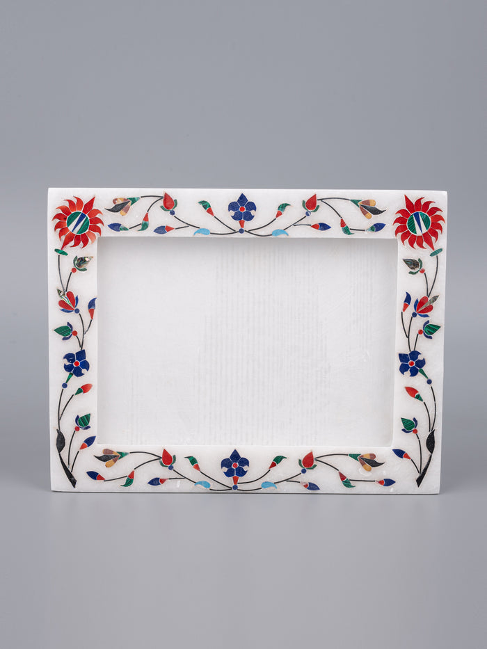 White marble photo / picture frame with colorful inlay work - Landscape view - The Heritage Artifacts