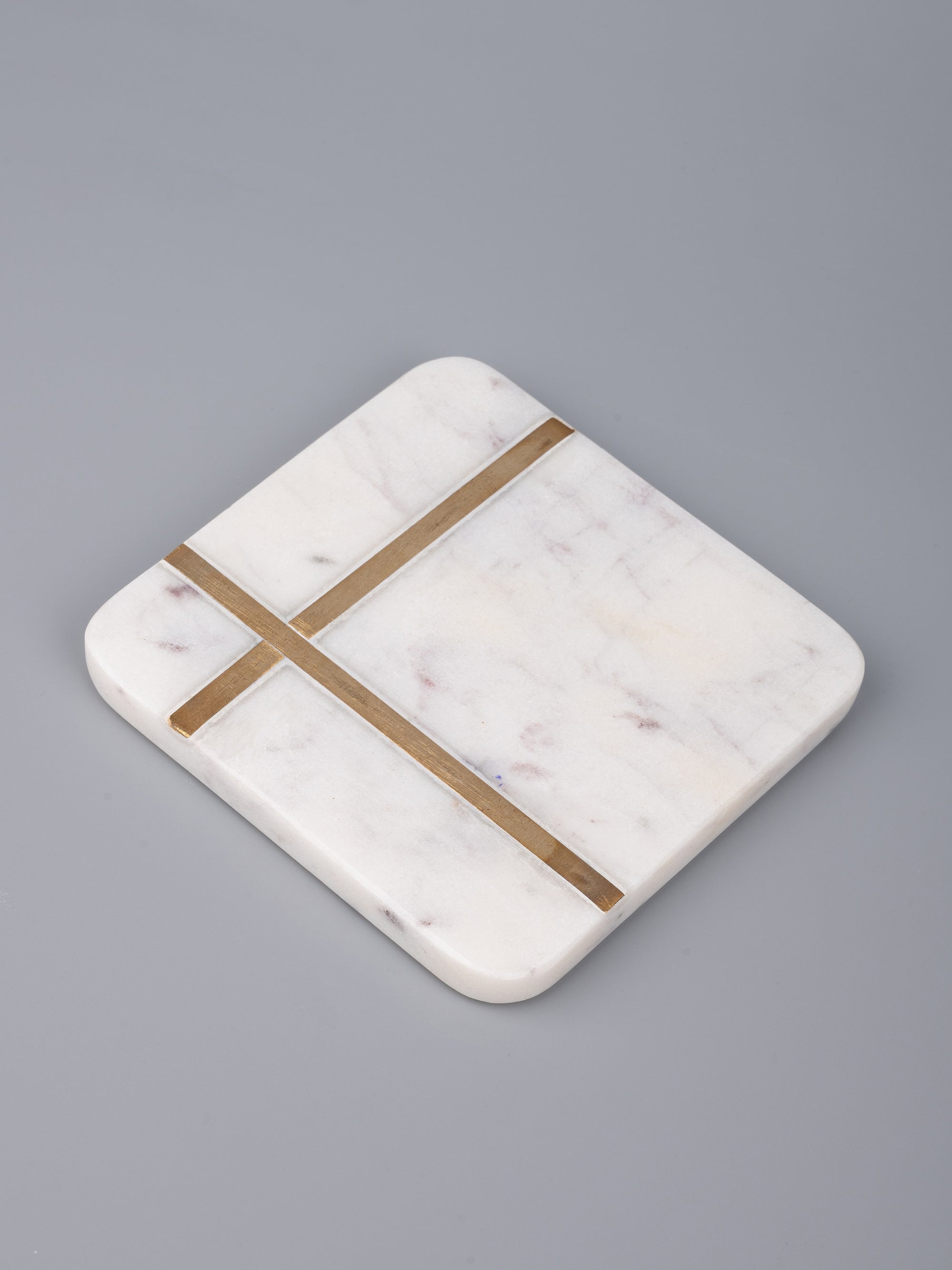 White marble 4 pieces coaster set in square shape with brass inlay work - The Heritage Artifacts
