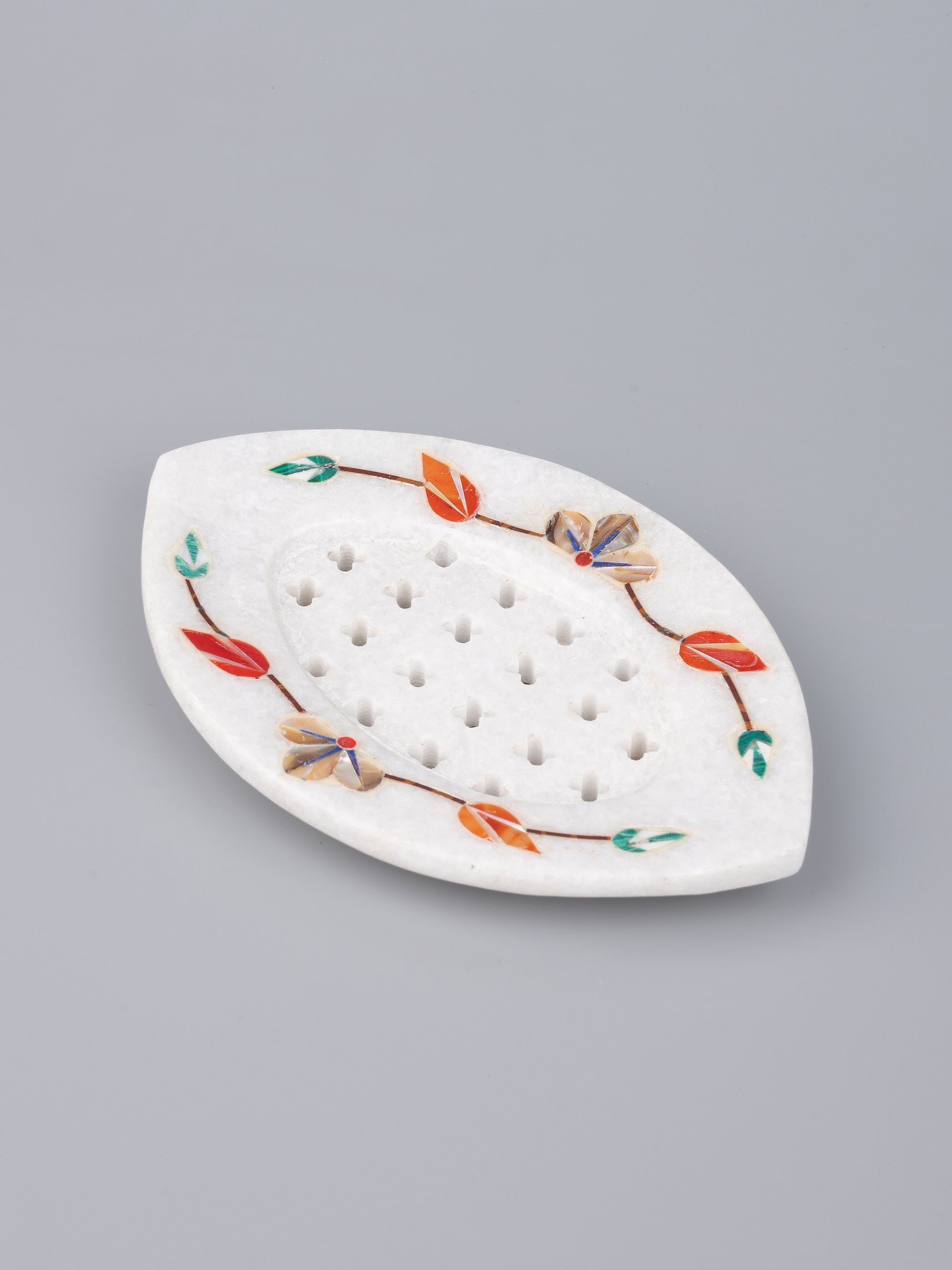 5 pieces bathroom accessories set made of pure marble with colorful inlay work - The Heritage Artifacts