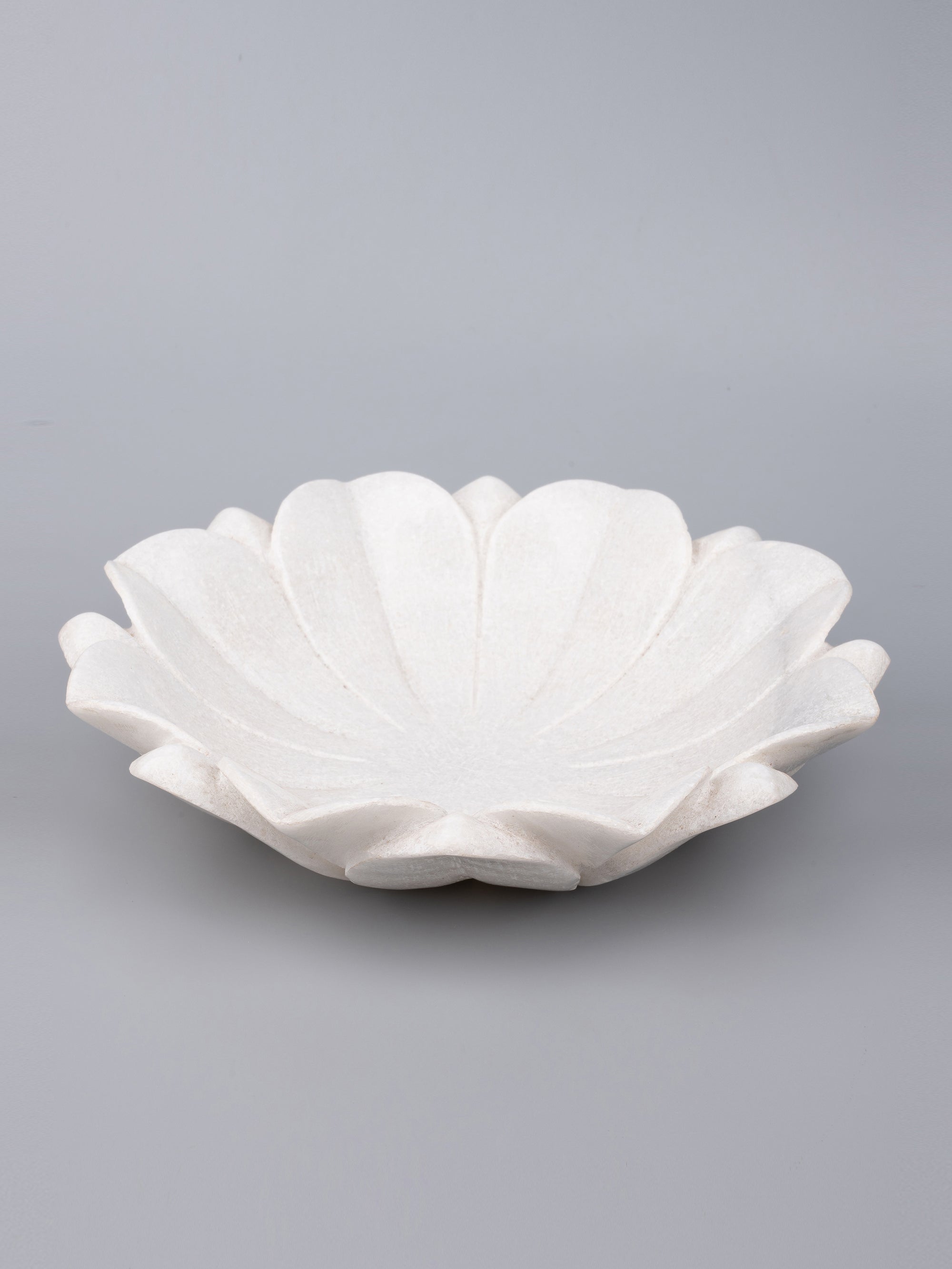 White marble Lotus plate with stand that can used as an individual flower also - The Heritage Artifacts