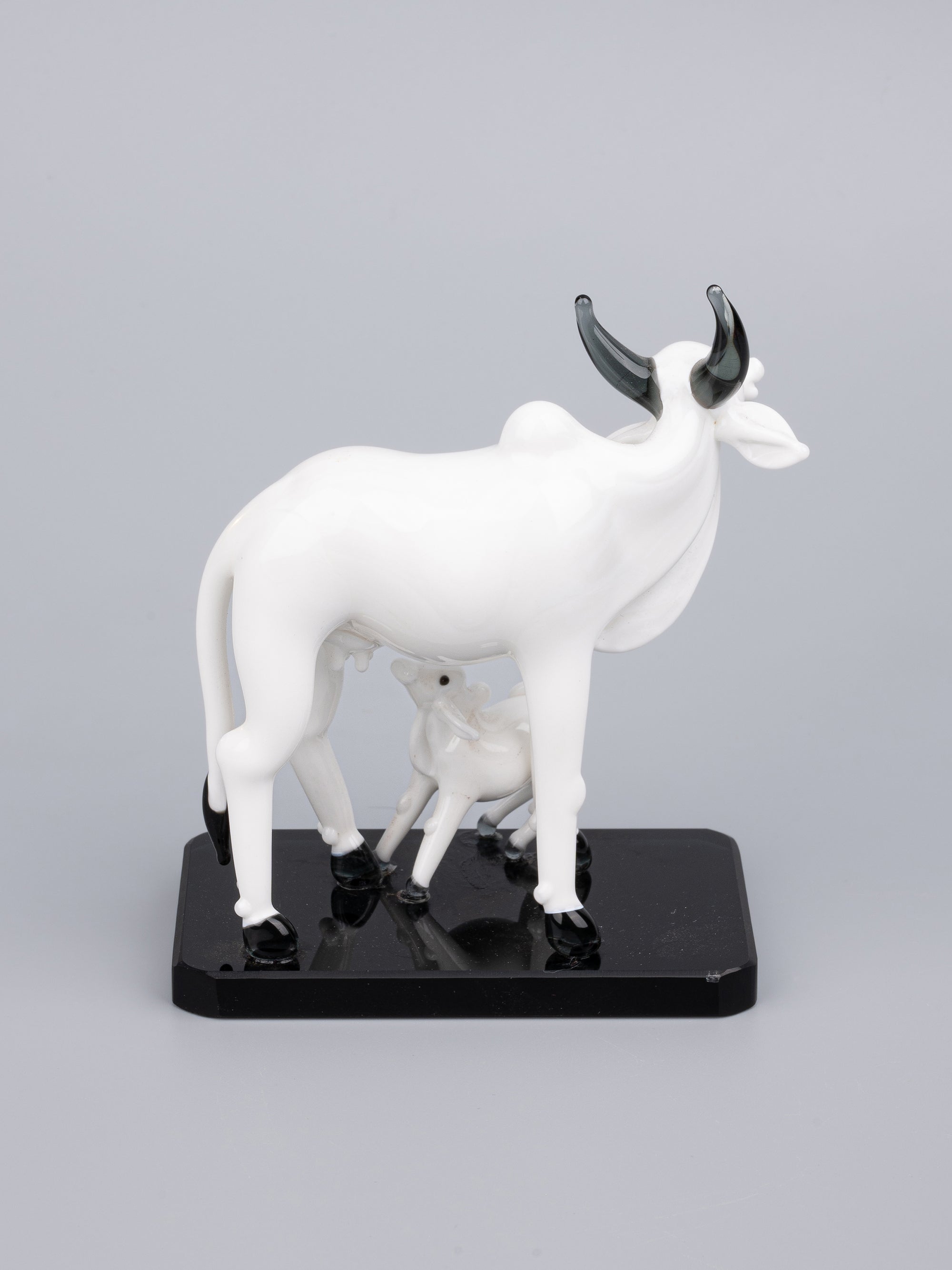 Glass centerpiece, Kamdhenu cow with calf in white color - The Heritage Artifacts