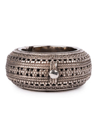 Handcrafted Unique Design White Metal Ashtray with Oxidized finish - The Heritage Artifacts