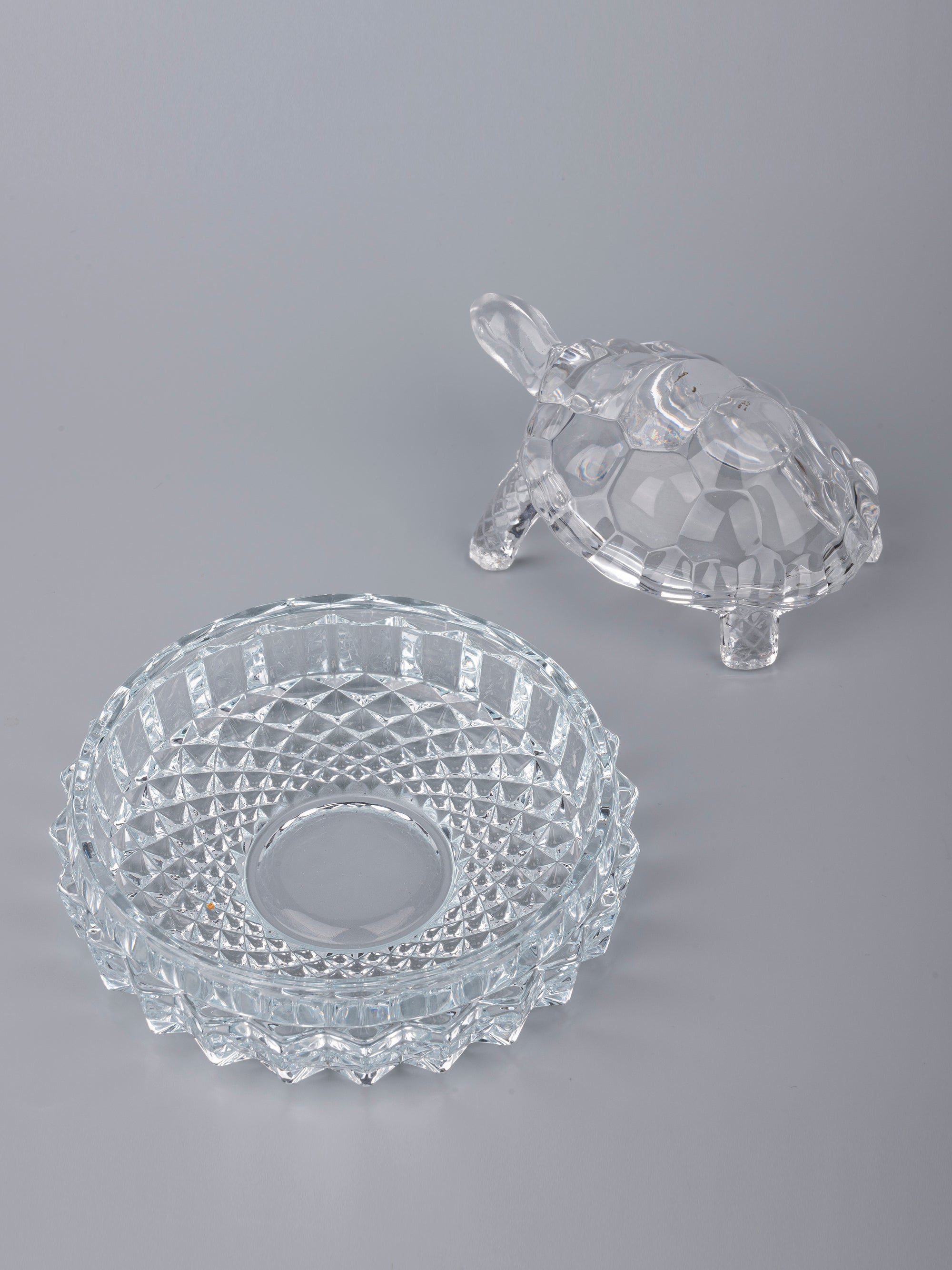 Tortoise in a Bowl, Glass Home Decor Showpiece - The Heritage Artifacts