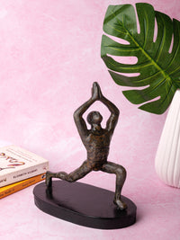 Sculpture name - EXPRESSING GRATITUDE - The Heritage Artifacts