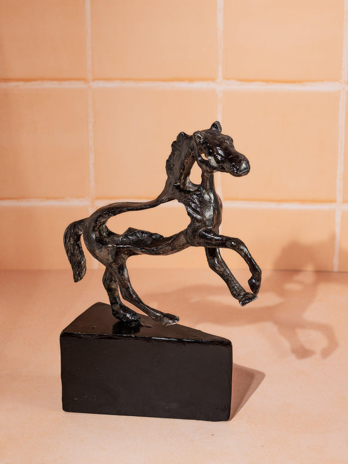 Sculpture name - THE ILLUSION OF CROSS - The Heritage Artifacts