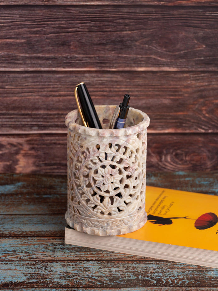 Soapstone hand carved flower design pen stand - Natural beige color - The Heritage Artifacts