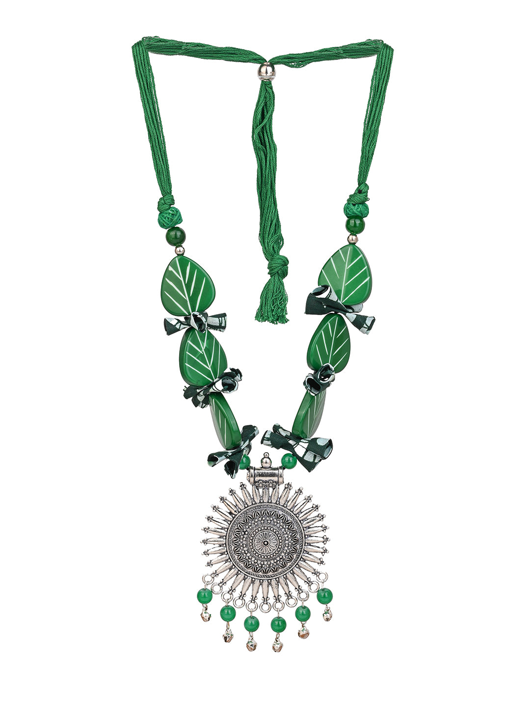 MAURYANA - Green color beaded necklace with metal pendant and earrings - adjustable length