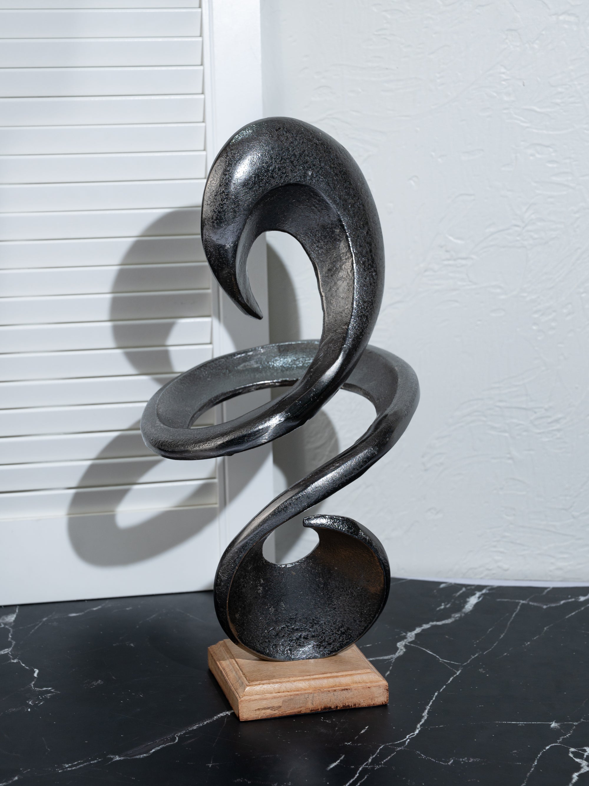 Black Metal Abstract Sculpture for Home Office Decor - 15 inches