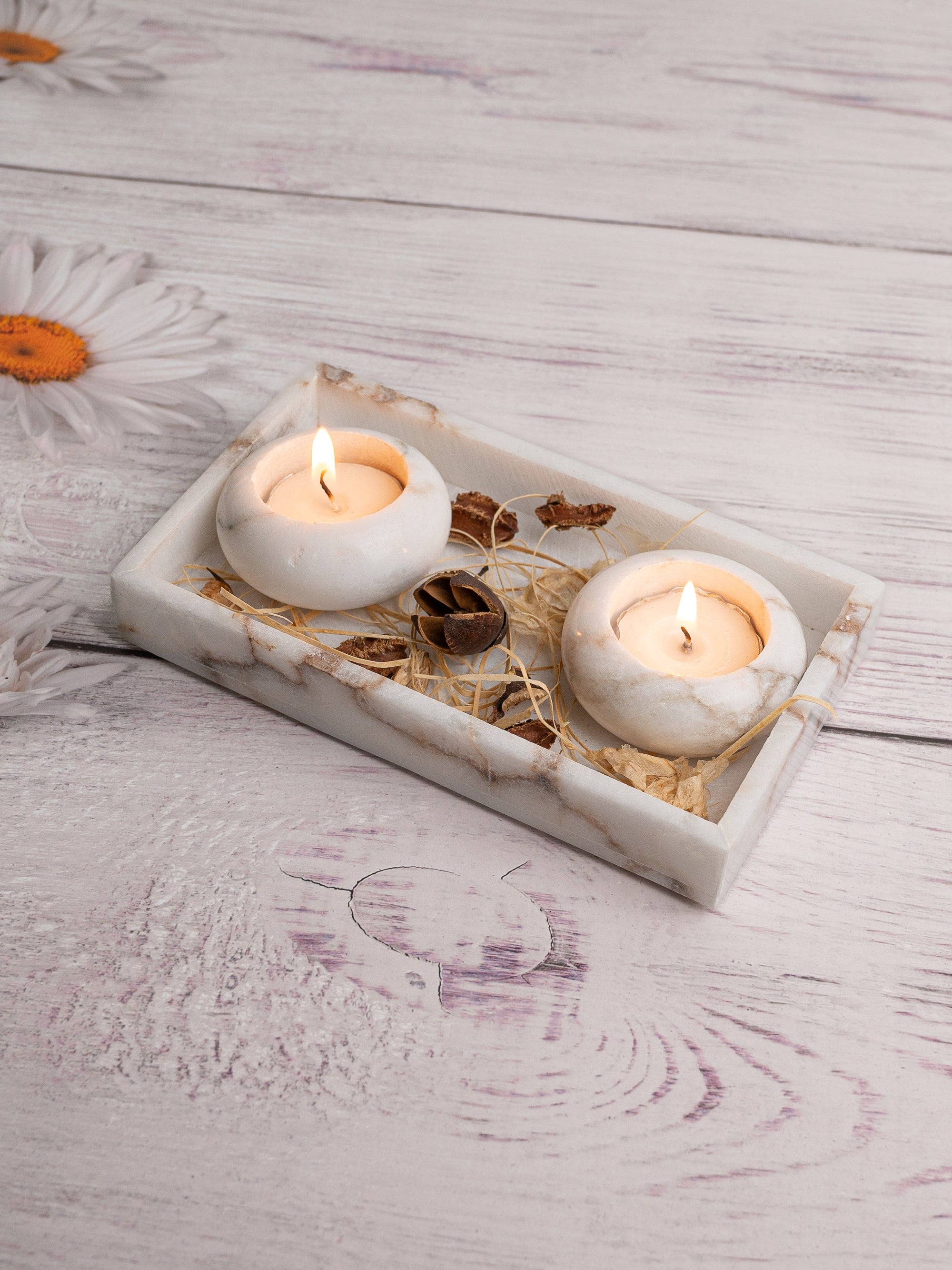 Set of 2 Round T Light Candle Holder on  a Rectangular Tray