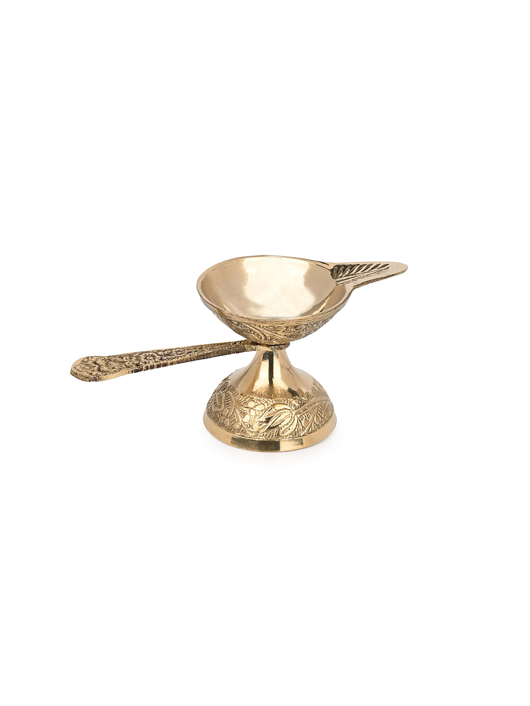 Brass crafted 8 pieces Puja thali set for everyday puja and rituals - 10 inches