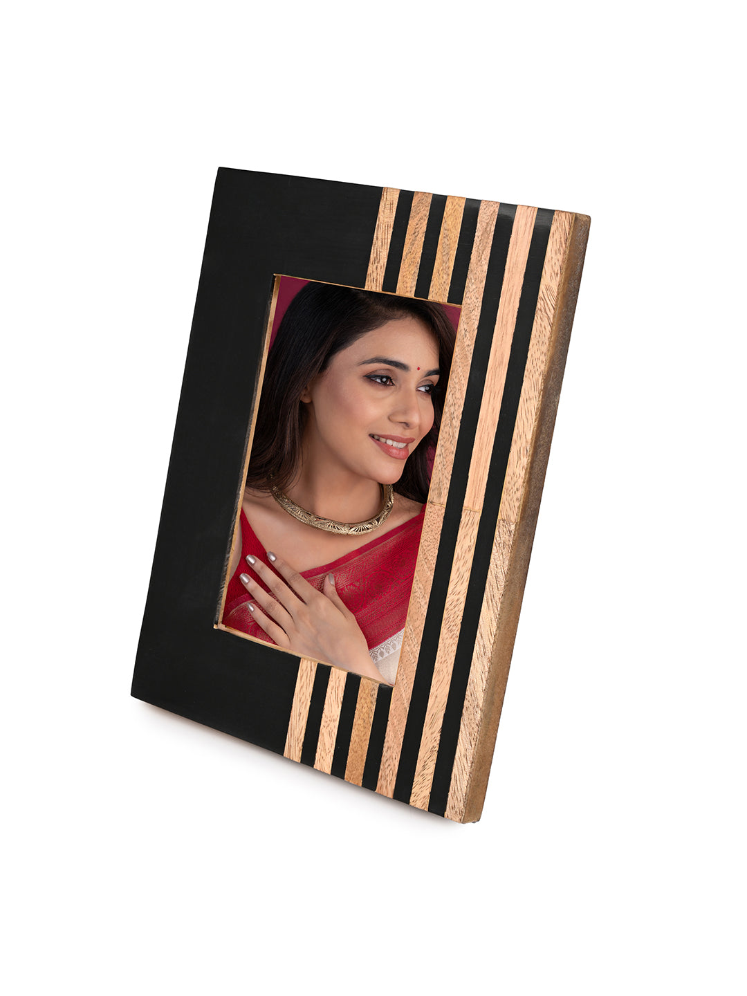 Horn and wood crafted vertical black stripes photo frame - 6x8 inches