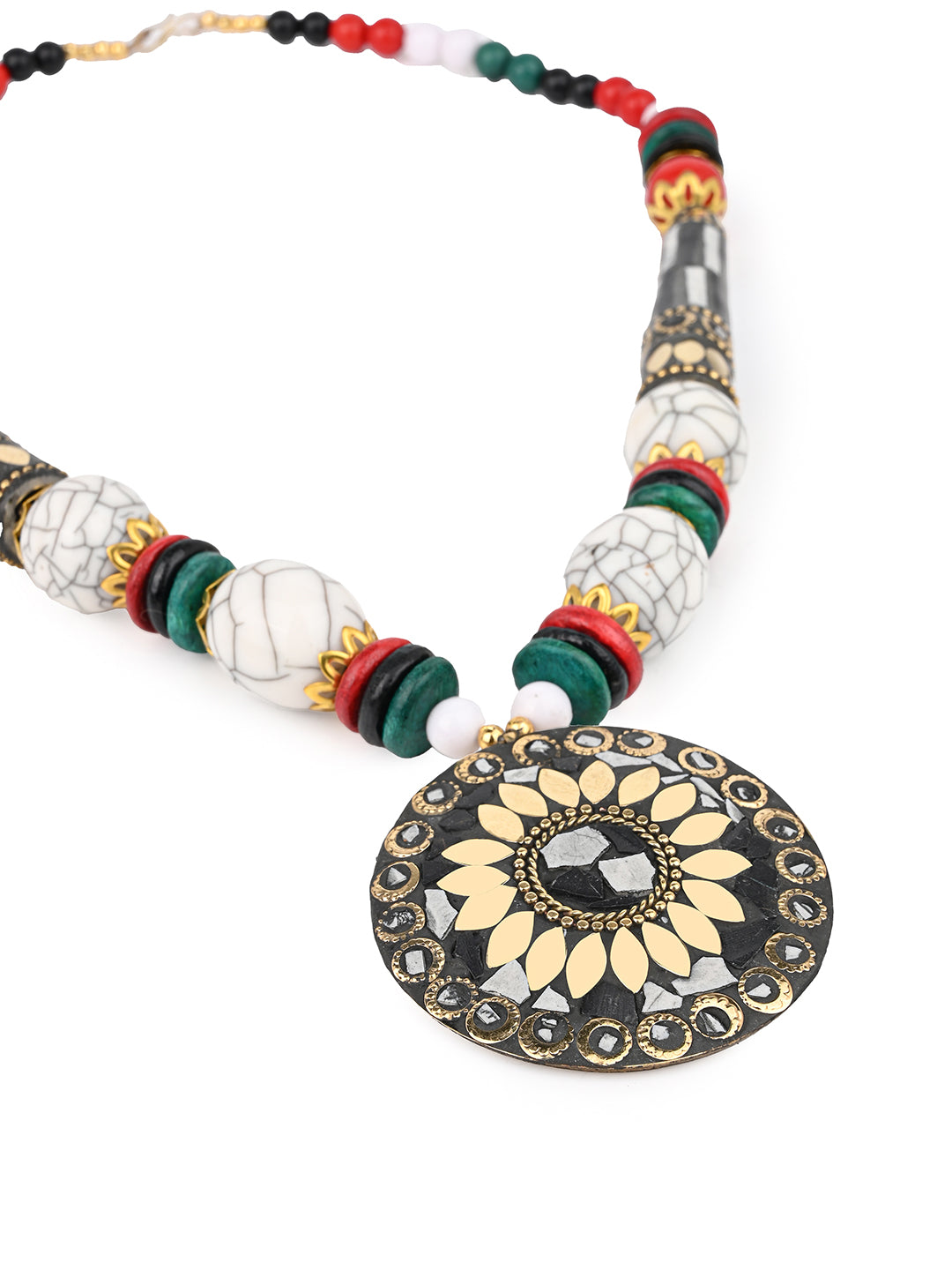 MAURYANA - Colorful beaded necklace with metal pendant and earrings - one size