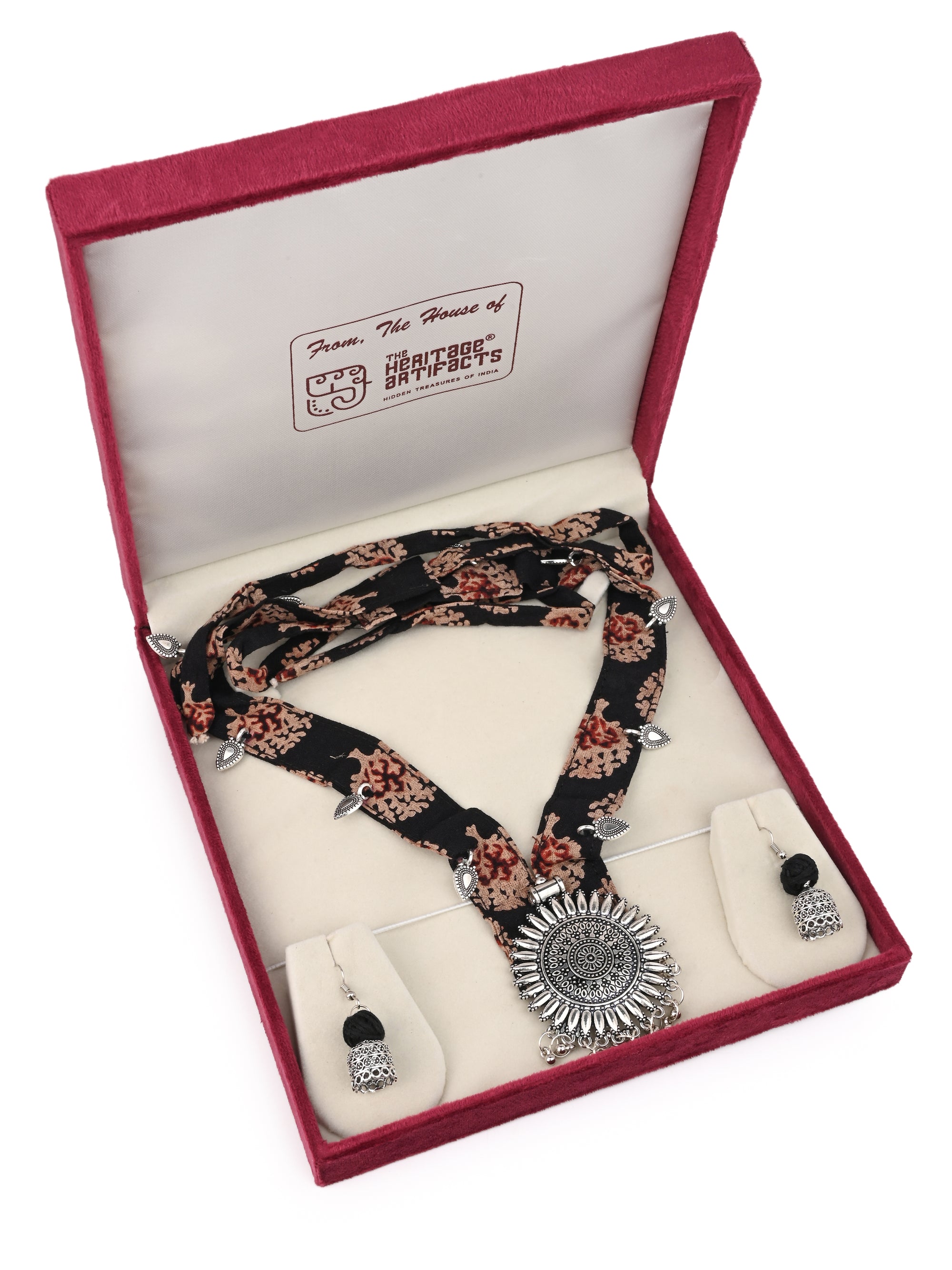 MAURYANA - Fabric lace with metal medallion pendant necklace set with earrings - adjustable length