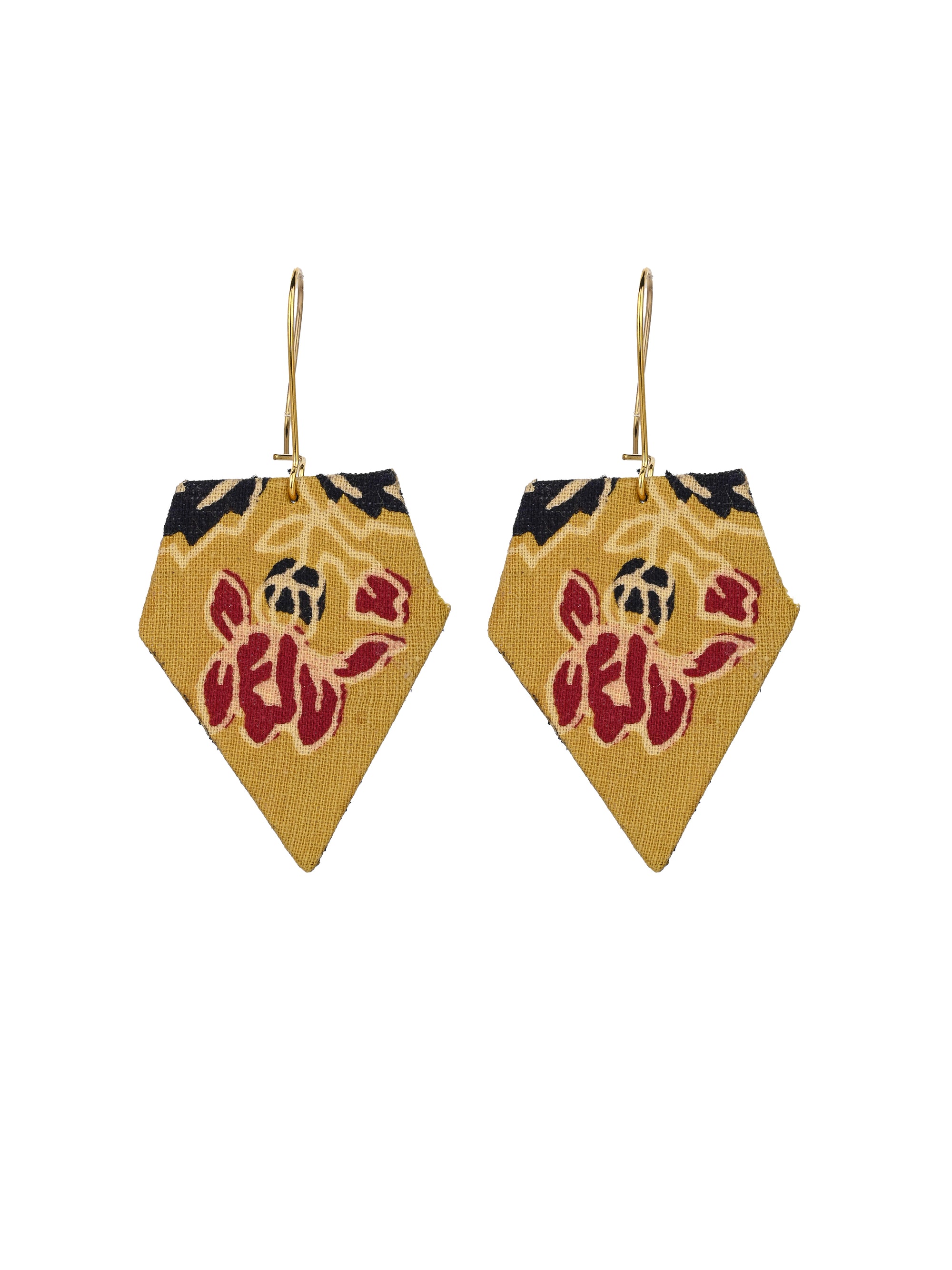 MAURYANA - Fabric crafted triangle pendant necklace set with earrings - adjustable length