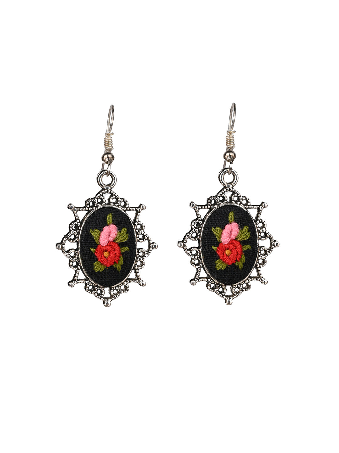 MAURYANA - Bunch of flowers embroidered pendant necklace set with earrings - Black