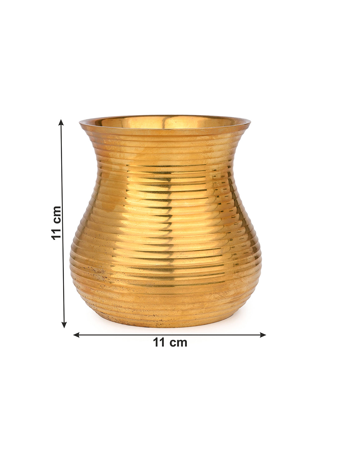 Brass crafted small lota / kalash for everyday puja rituals - 4 inches