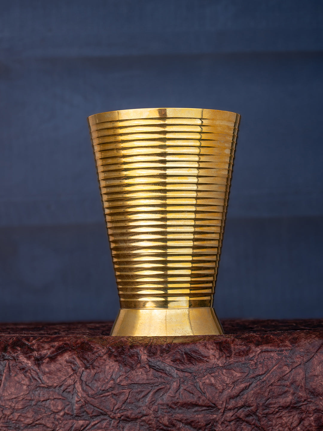 Brass crafted stylish tumbler with grooves for easy handling - 5 inches