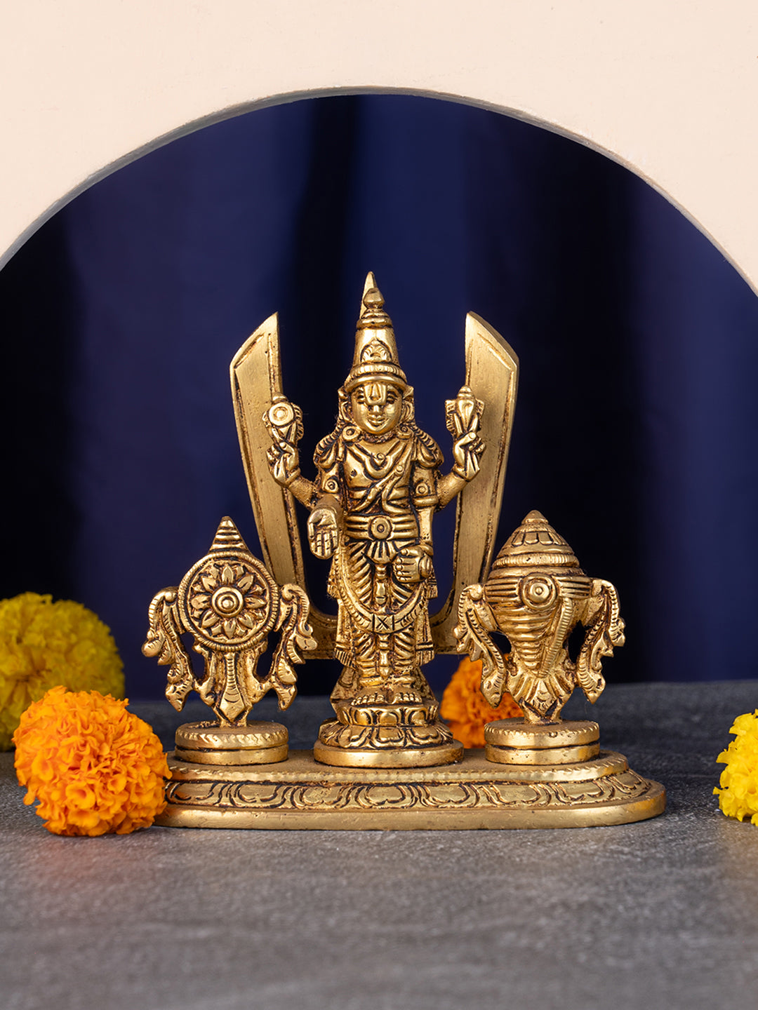Brass crafted Tirupati Balaji with sankha chakra on both side - 5 inches
