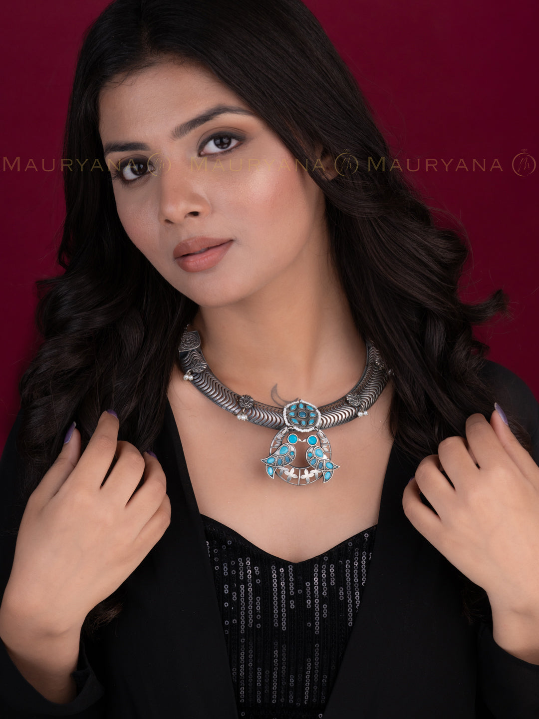 MAURYANA - Oxidised Silver hasuli necklace, pair of birds design- one size