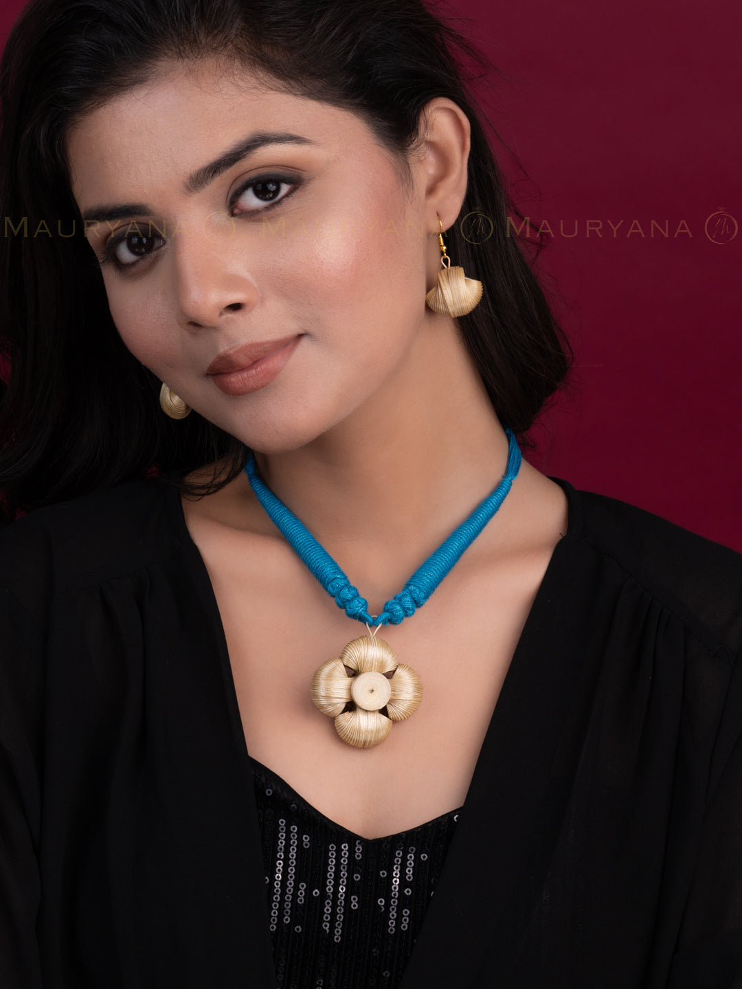MAURYANA - Bamboo crafted flower pendant necklace set with earrings - adjustable length