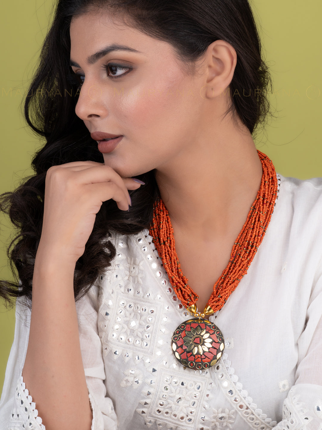 MAURYANA - Orange beaded necklace with colorful metal pendant - one size