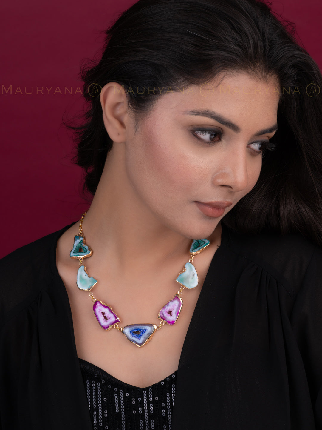 MAURYANA - Colorful and stylish agate stone crafted necklace - one size