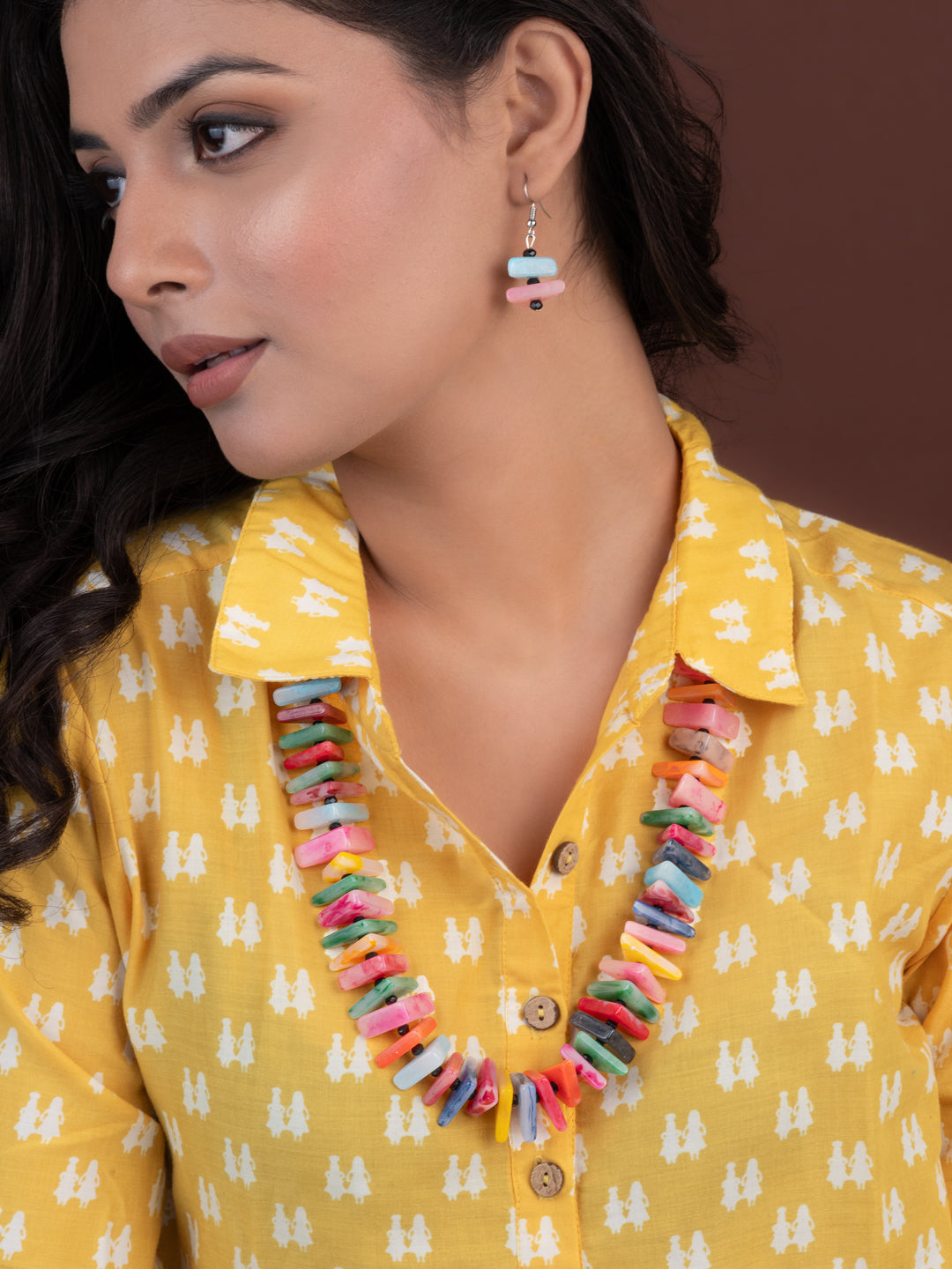 MAURYANA - Multicolor chips assembled to a beautiful necklace with earrings - adjustable length