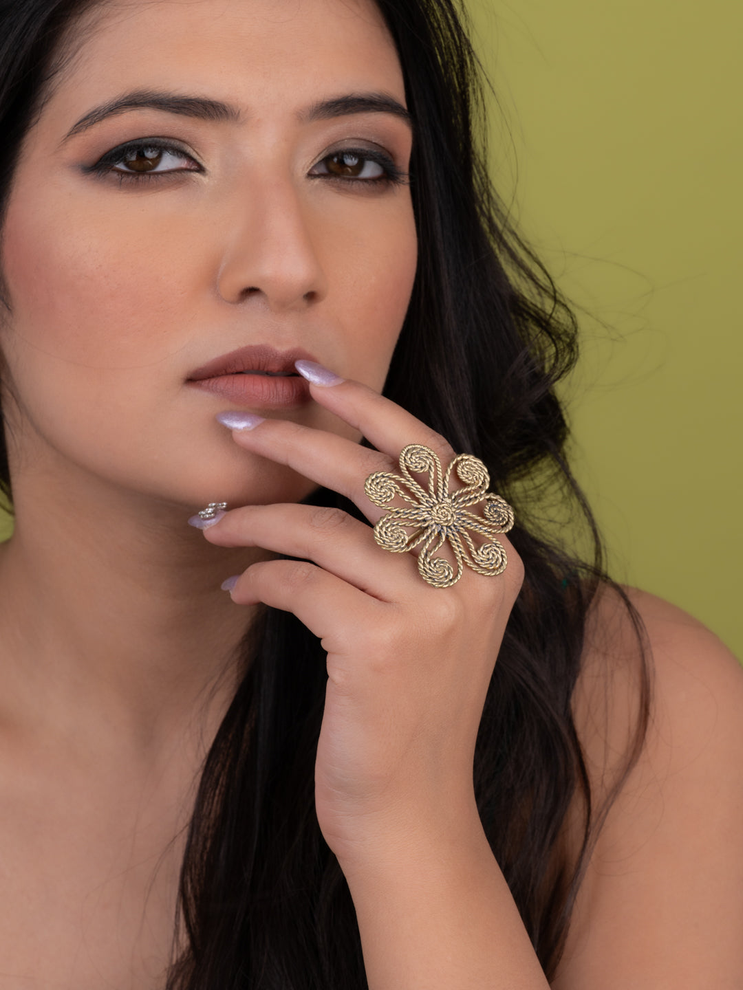 MAURYANA - Dokra craft finger ring flower design - adjustable size