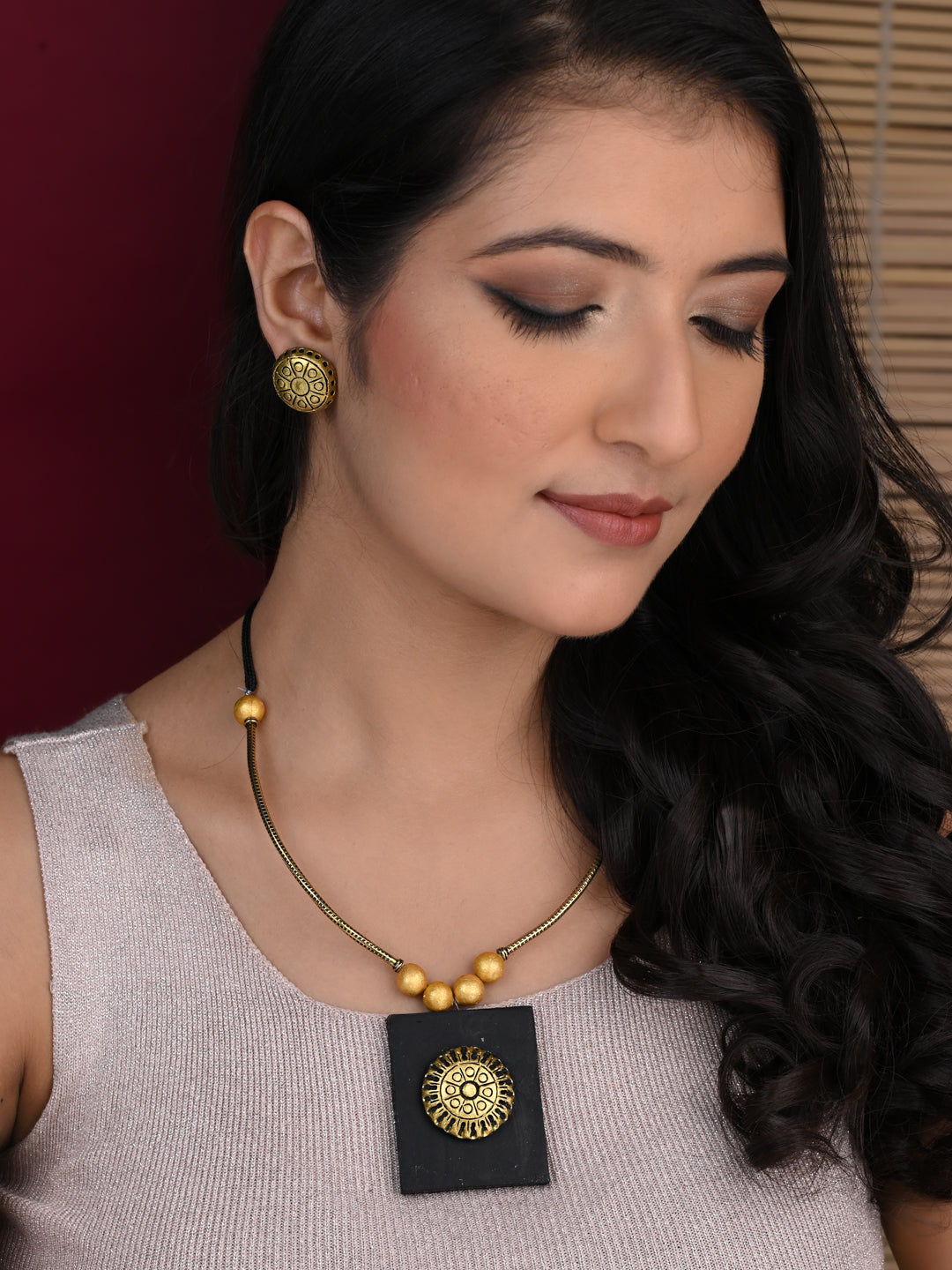 MAURYANA - Terracotta black and gold square pendant necklace set with earrings - adjustable length