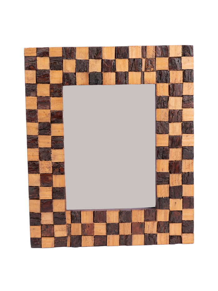 Bamboo Work Table Top Photo Frame in Chequered design - Photo size 14x20 cms - The Heritage Artifacts