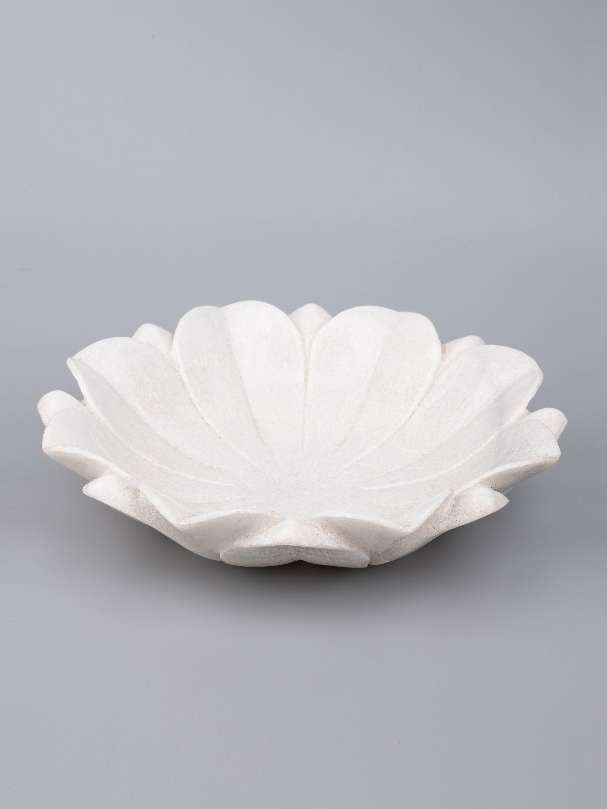 White marble Lotus plate with stand that can used as an individual flower also - The Heritage Artifacts