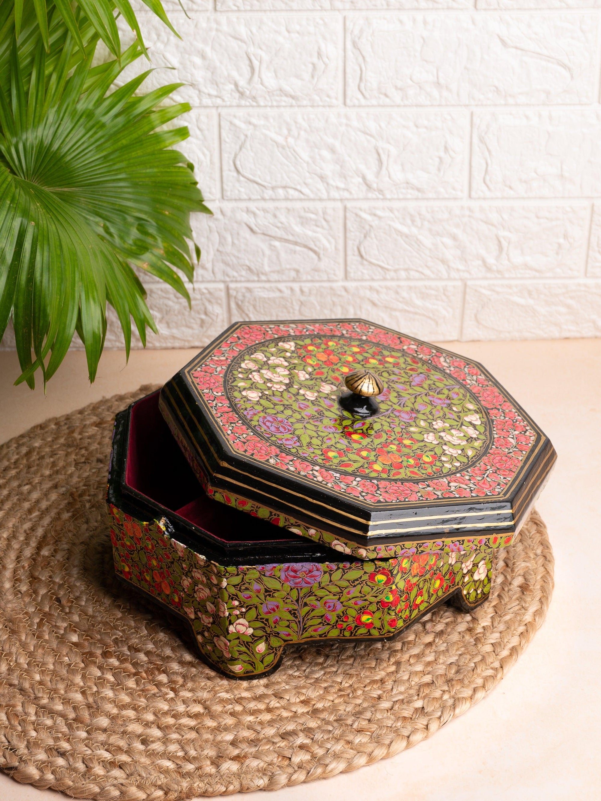 Assorted Colors Rectangular Paper Mache Keepsake Boxes, Size/Dimension: 4 X  6 X 3 Inch at Rs 119/piece in Hyderabad