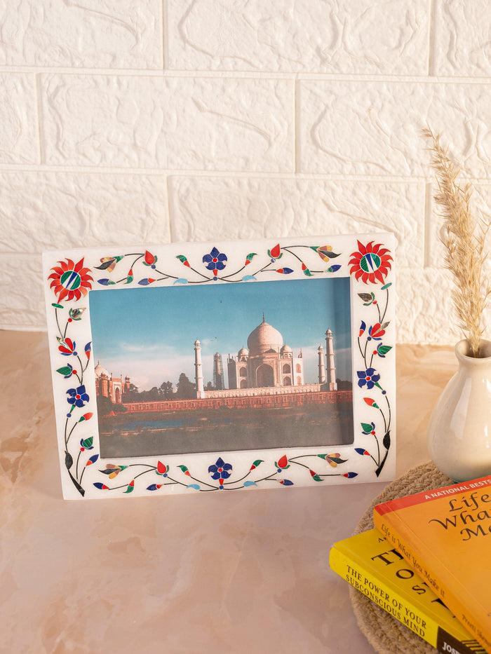 White marble photo / picture frame with colorful inlay work - Landscape view - The Heritage Artifacts