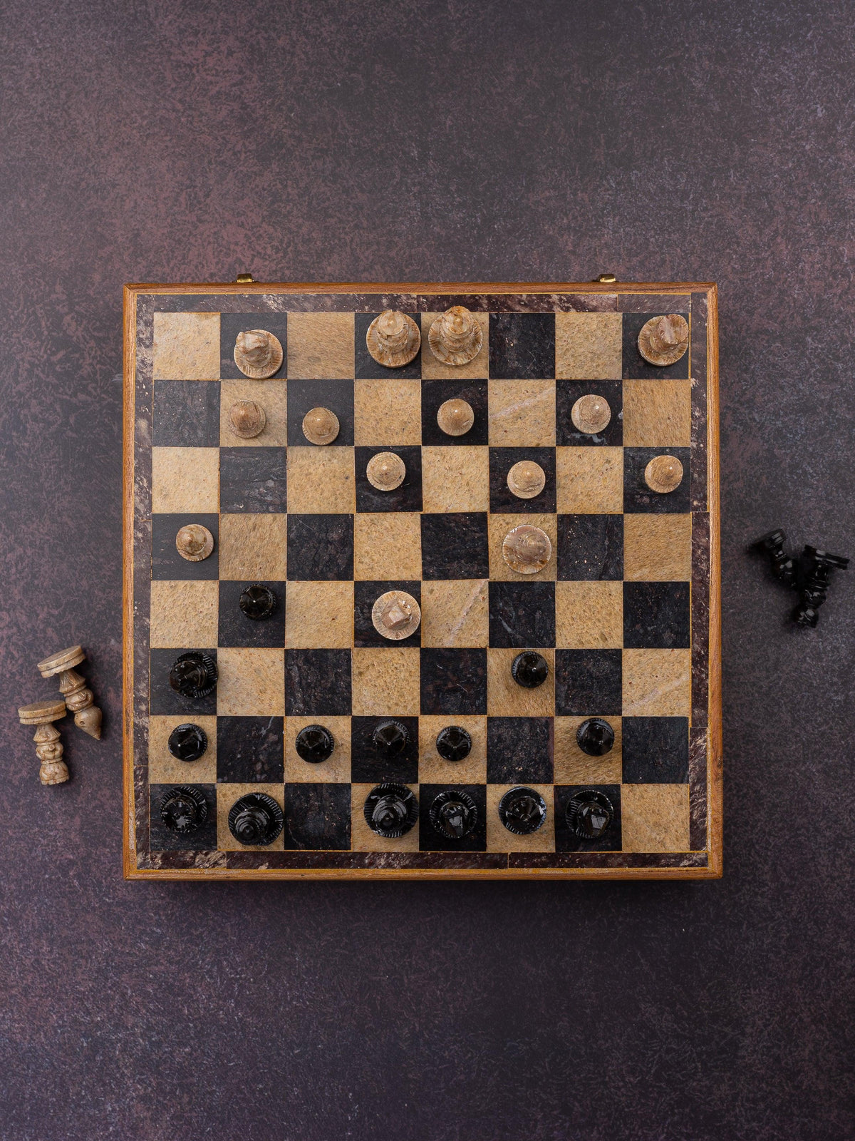 10 inches Chess board made of marble and wood - The Heritage Artifacts